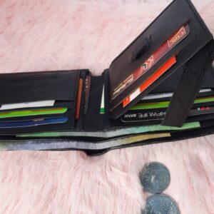 Genuine Leather Levi's Stylish Wallet